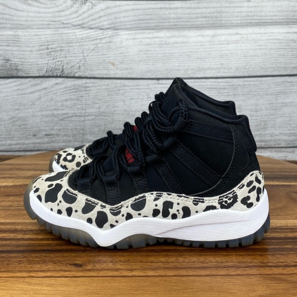 Black and White High-Top Sneakers with Animal Print Midsole